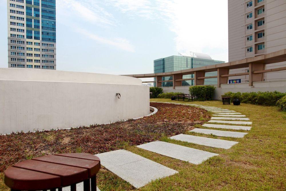 Stellar Marina Hotel Siheung Экстерьер фото