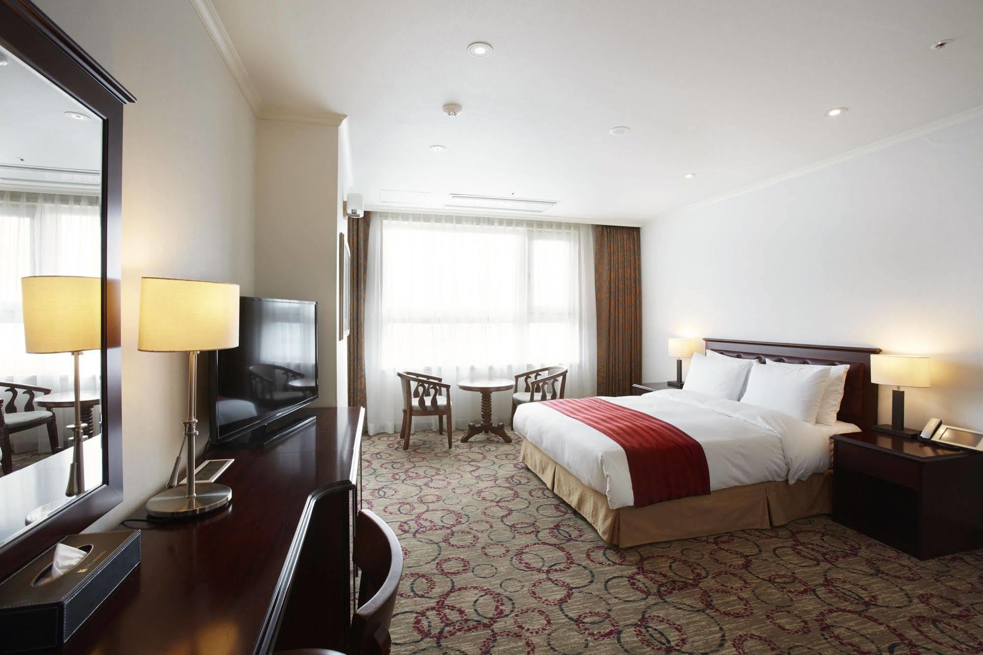 Stellar Marina Hotel Siheung Экстерьер фото