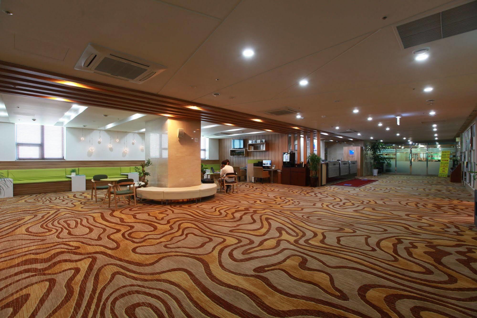 Stellar Marina Hotel Siheung Экстерьер фото