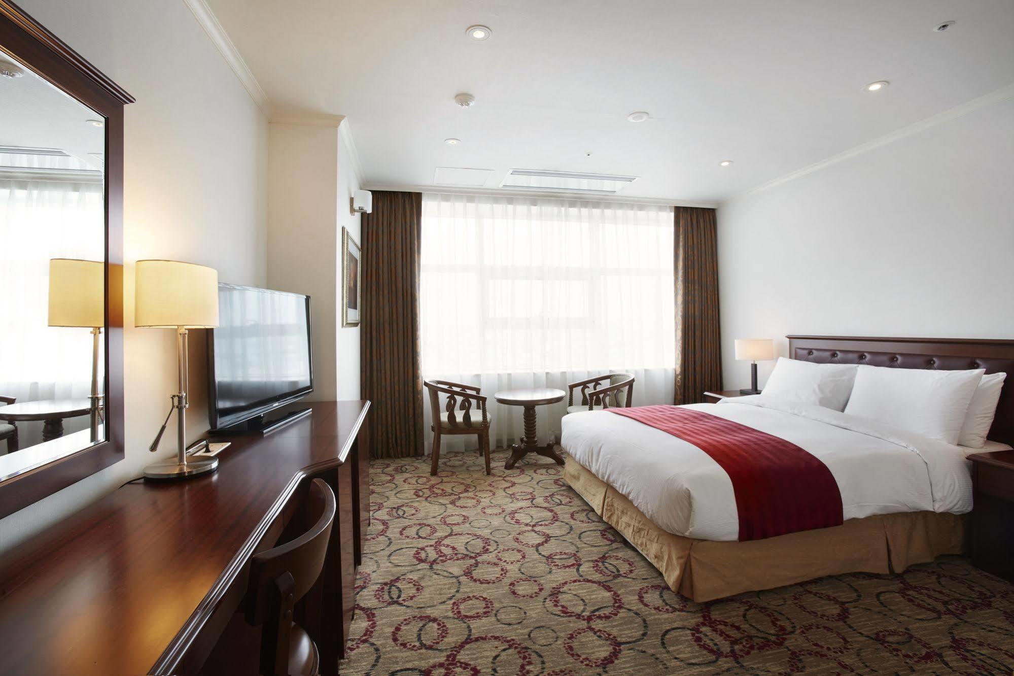 Stellar Marina Hotel Siheung Экстерьер фото